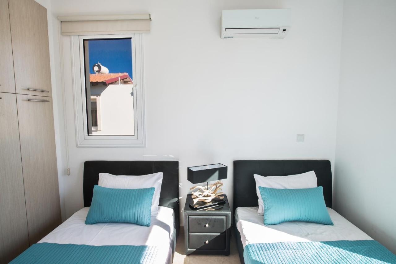 Seaspray Villa Protaras Exterior photo